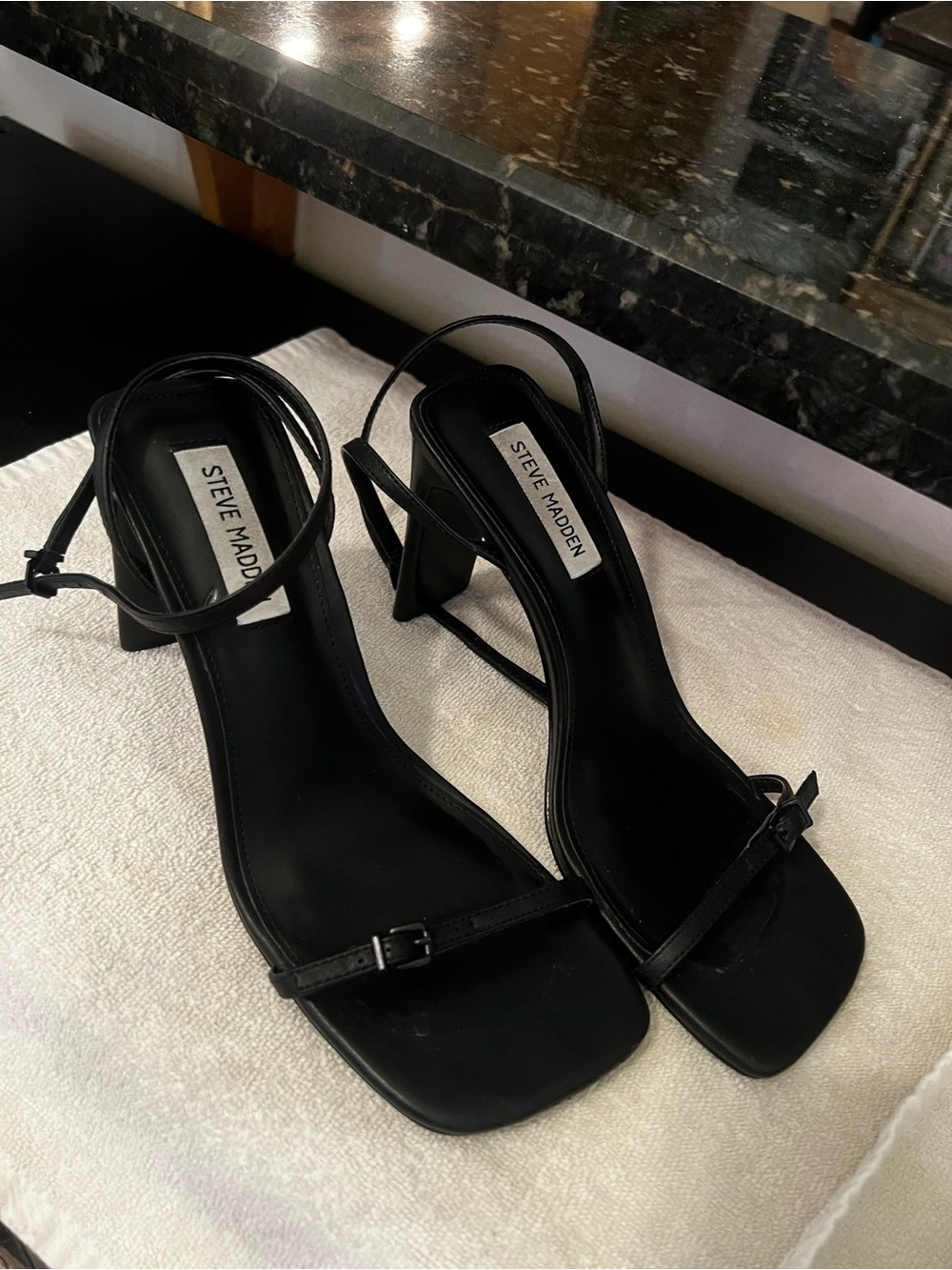 Steve Madden Black Strappy Square-Toe Block Heel Sandals
